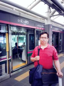 MonorailatNipporiStn_zps02359a25