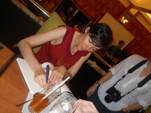 DSCN0077_thereau signing