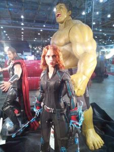 Sep 17 Black Widow Hot Toys